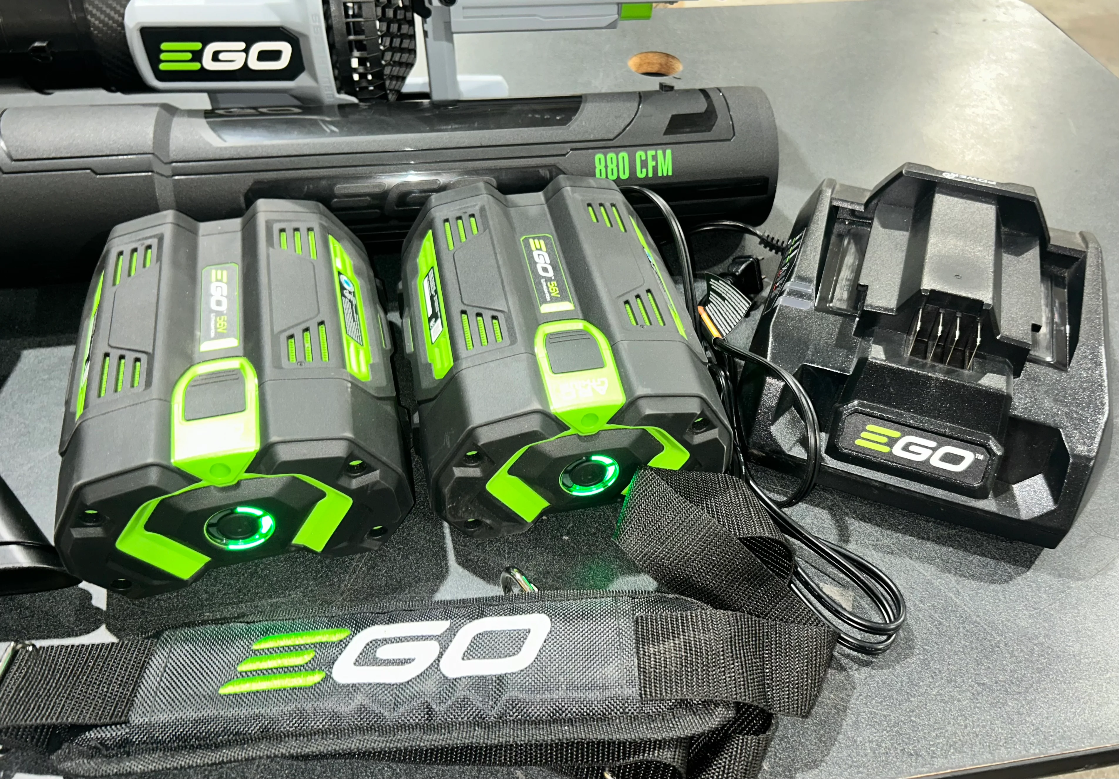 EGO POWER+ 56-volt 880-CFM 200-MPH Battery Handheld Leaf Blower 4 Ah (used) - Image 7