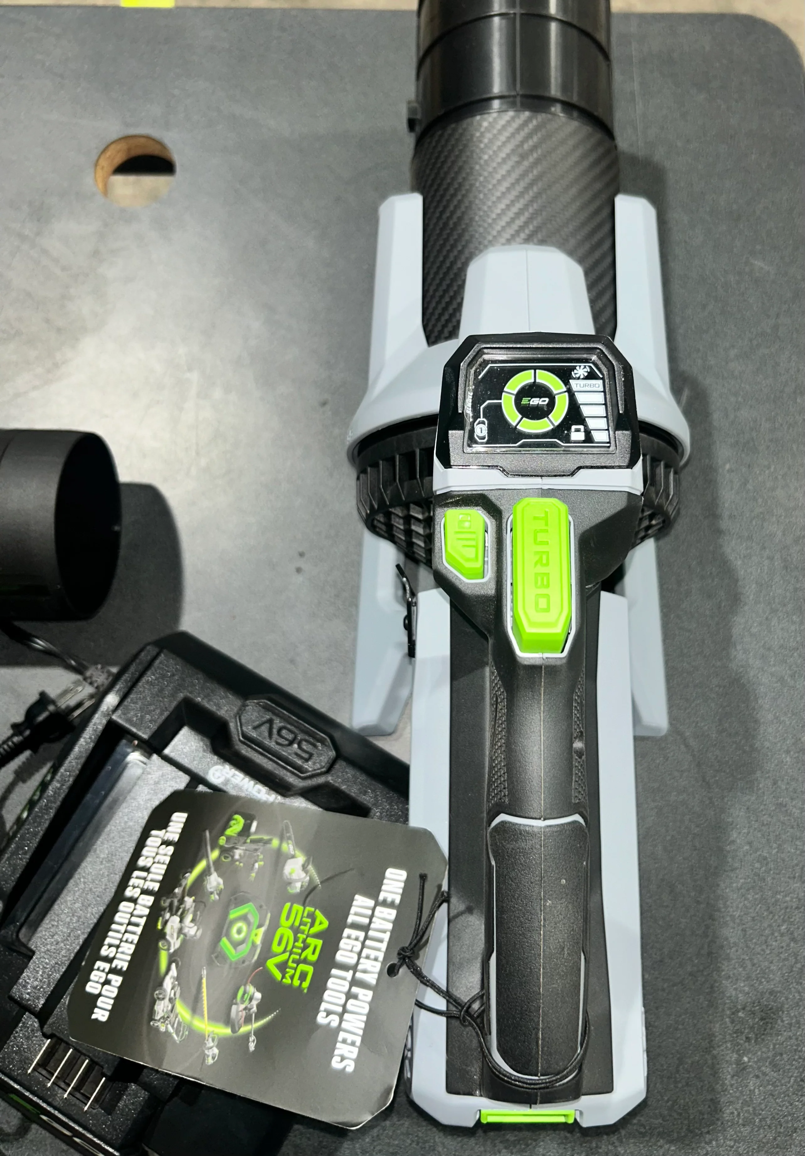 EGO POWER+ 56-volt 880-CFM 200-MPH Battery Handheld Leaf Blower 4 Ah (used) - Image 9