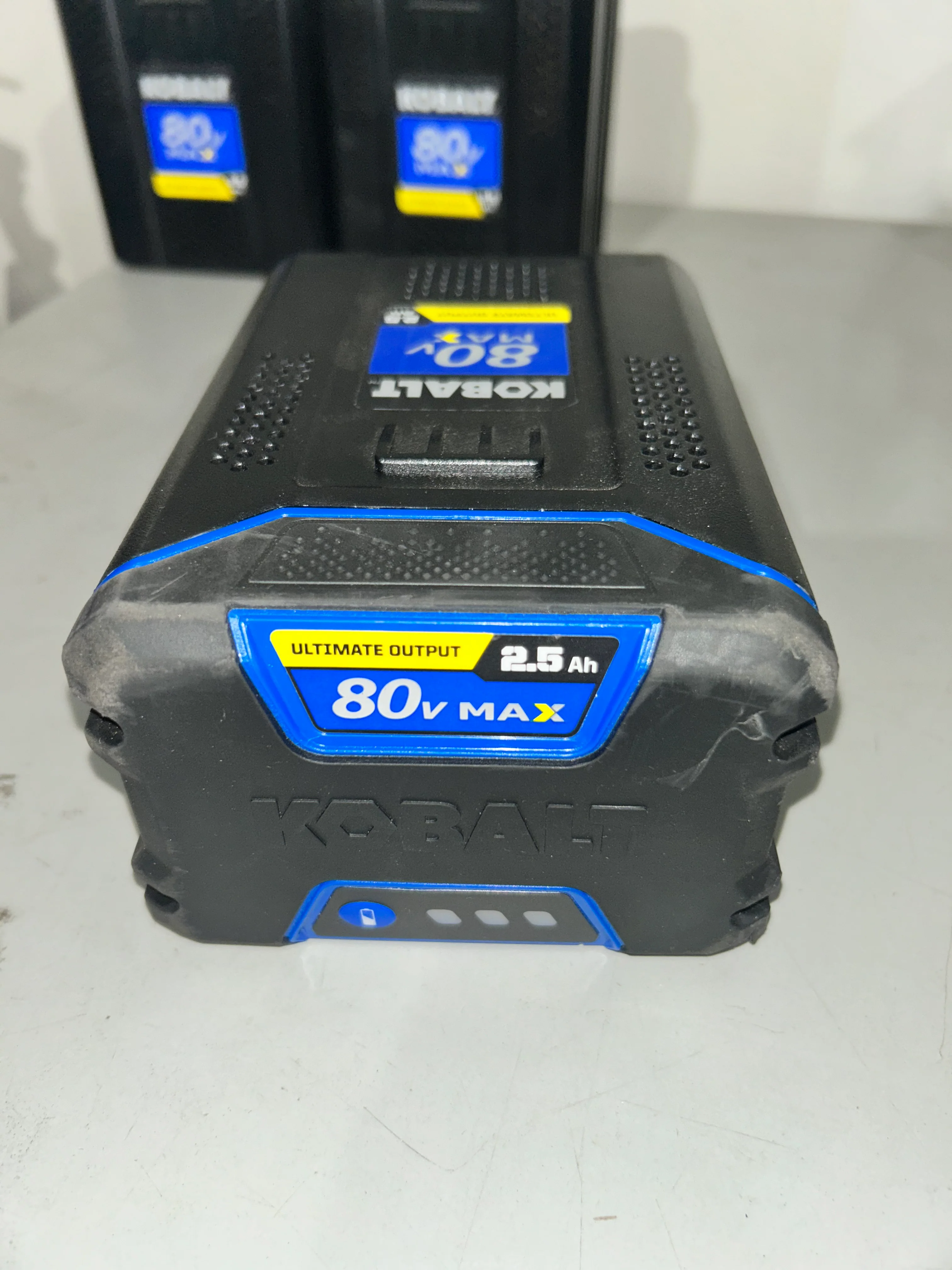 Kobalt 80-Volt 2.5 Ah Lithium Ion (li-ion) Battery (used) - Image 2