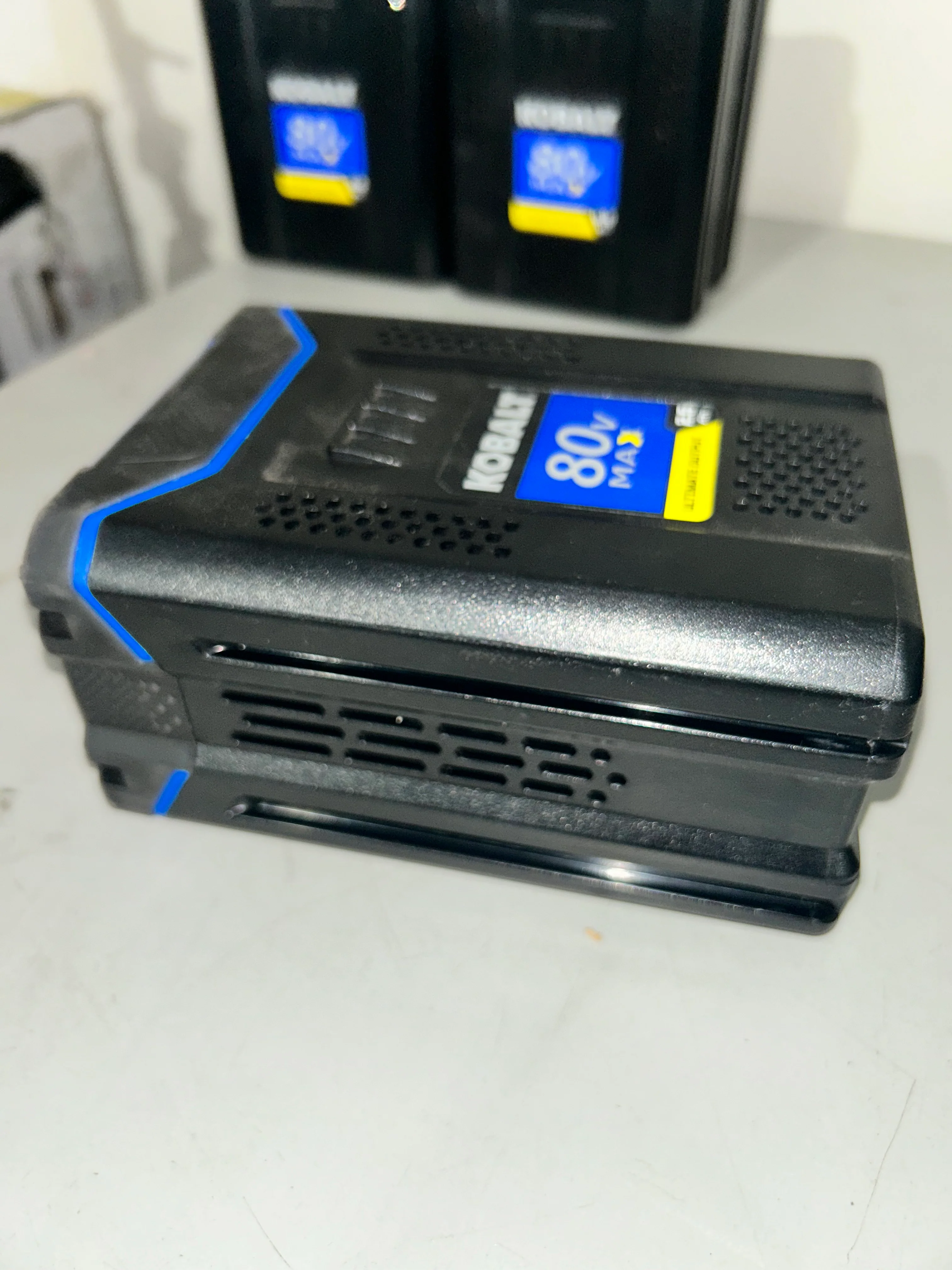Kobalt 80-Volt 2.5 Ah Lithium Ion (li-ion) Battery (used) - Image 3