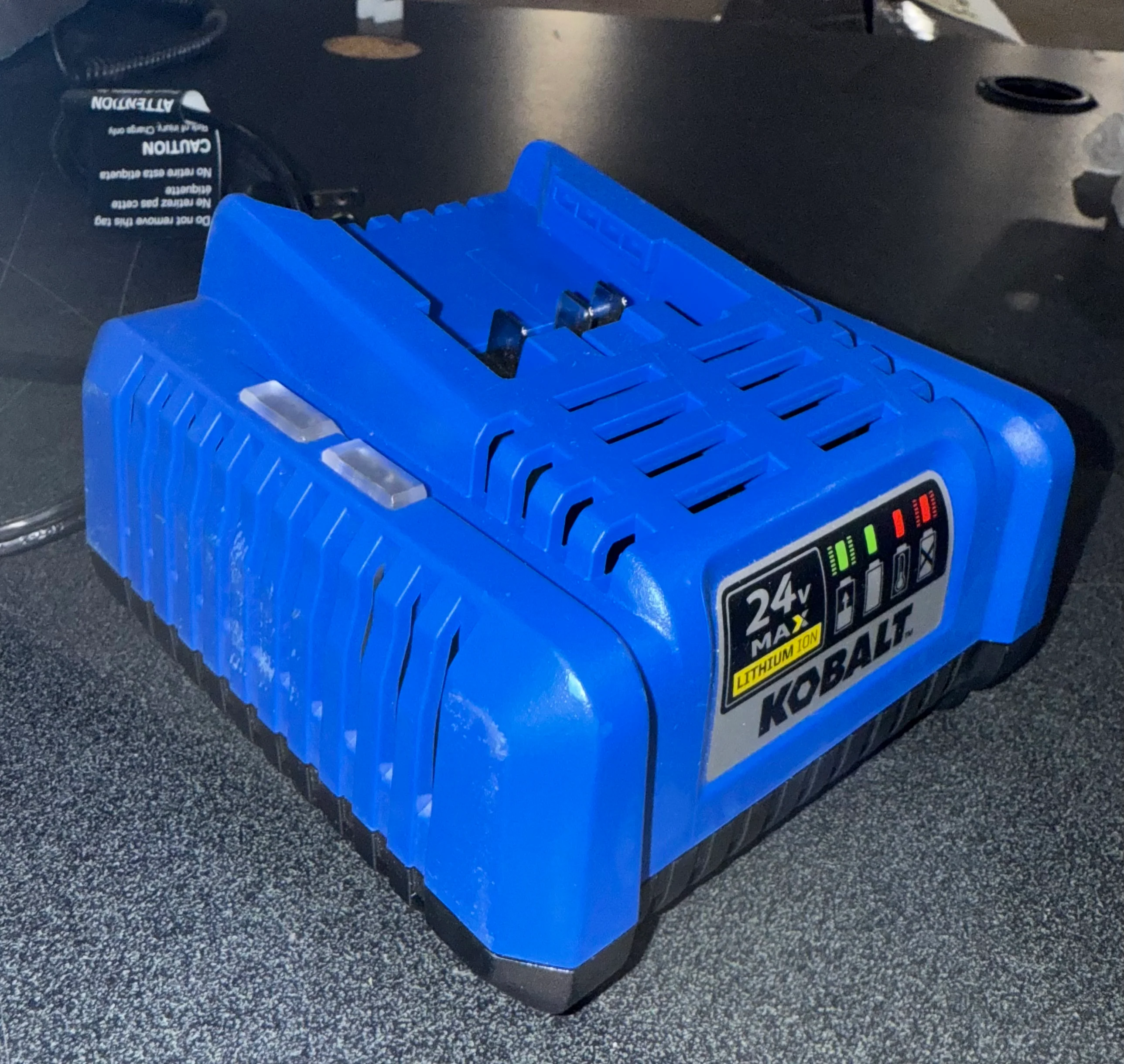 Kobalt KRC 2445-03 24-volt Lithium Ion Battery Charger (Used) - Image 6