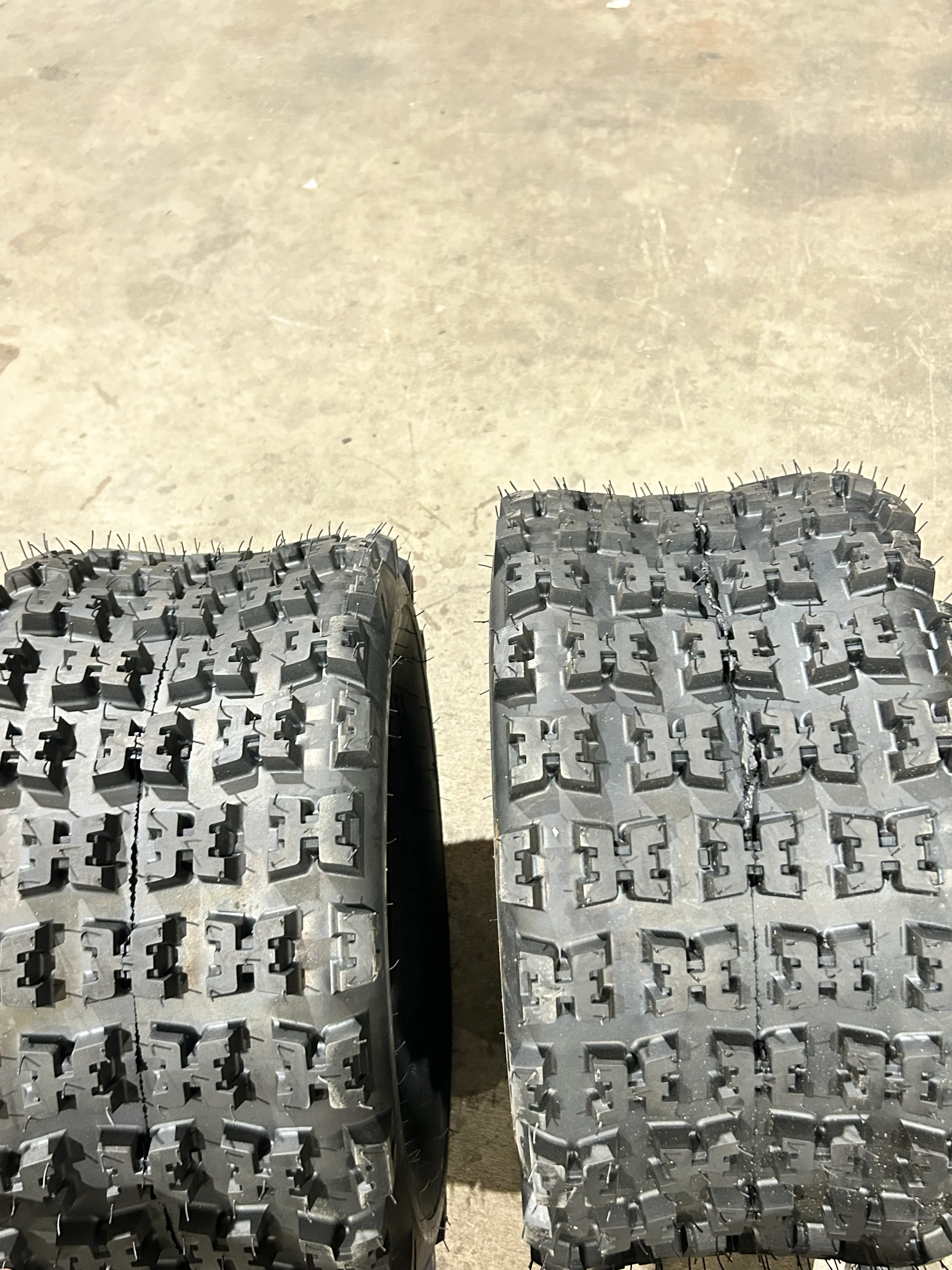Tires 22X11x9 6 PR Tubeless Quad ATV Tire for UTV Side By Side Off Road Adventures Snow and Trail Riding Set of 2 (used) - Image 5